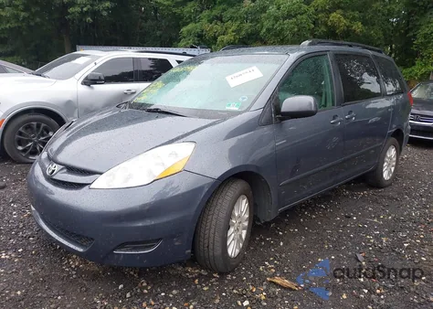 2010 Toyota Sienna Xle from USA, damaged, VIN 5TDDK4CC9AS031528